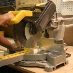 Using a Cold Saw Cutter